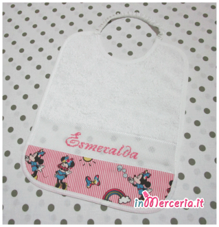 Set asilo Minnie Mouse – Sacchetto, asciugamano, bavetta e tovaglietta per Esmeralda